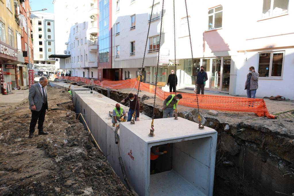 ALTYAPI DA DEV YATIRIMLAR